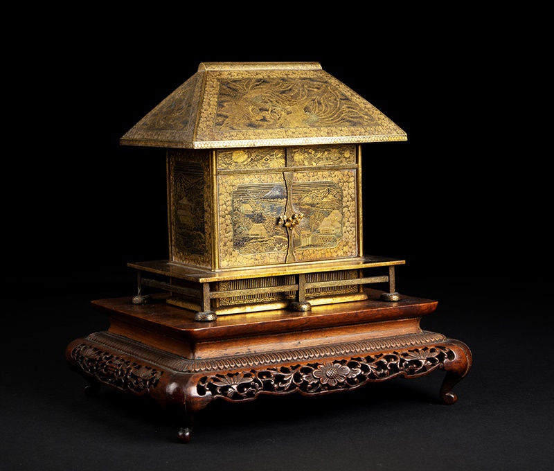 A Fine Inlaid Cabinet By The Komai Company of Kyoto